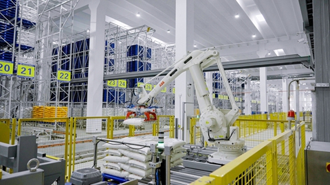 宜化集團(tuán)2025年“質(zhì)量月”活動(dòng)圓滿收官，數(shù)智賦能筑基強(qiáng)鏈成效明顯