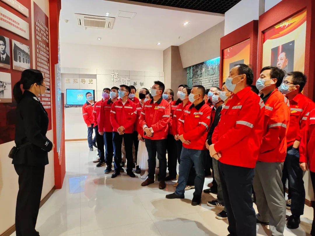 化機公司組織黨員干部、敏感崗位職工到宜昌市反腐倡廉警示教育基地參觀學習(圖1) 圖片
